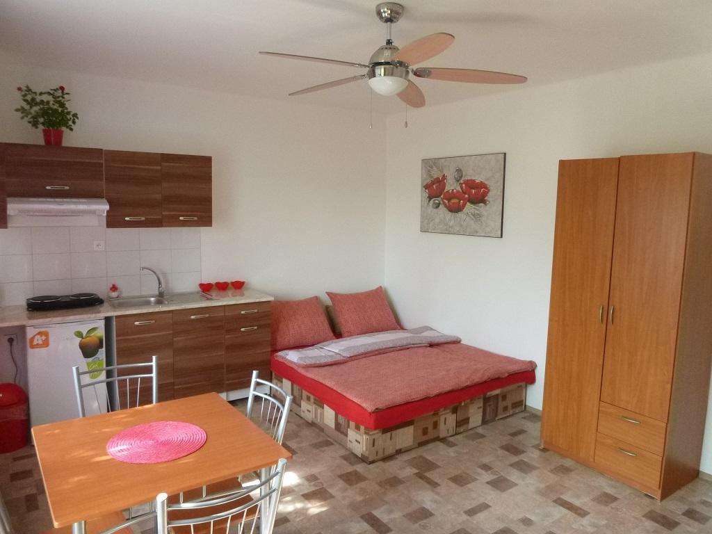 Apartmanovy dom Grand Štúrovo Exteriér fotografie
