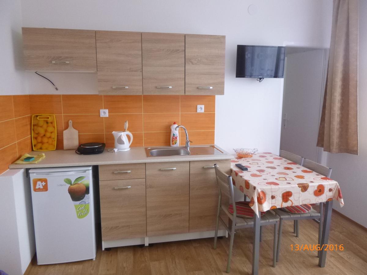 Apartmanovy dom Grand Štúrovo Exteriér fotografie