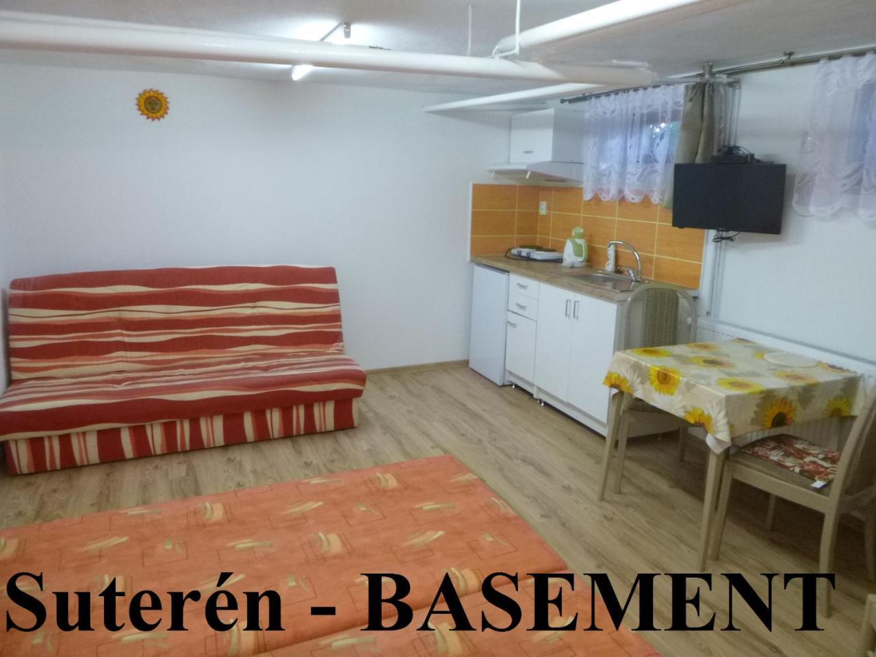 Apartmanovy dom Grand Štúrovo Exteriér fotografie